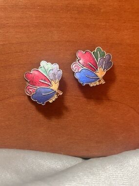 Vintage 1980s Cloisonné Enamel Earrings | Orchid Butterfly Wings | Gold Tone